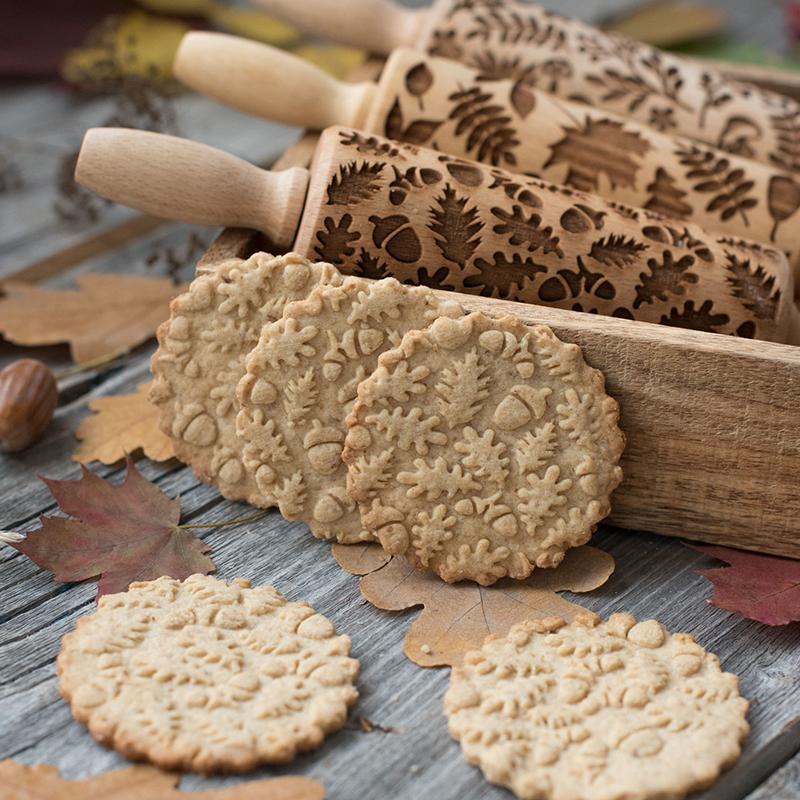 Xmas Cookie Roller - Buy 2 Free Shipping!!